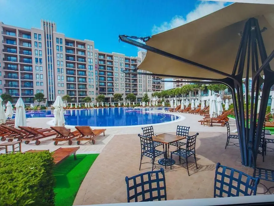 Grosses Apartment 55 Qm Mit Meerblick, Wlan Und Safe Inklusive Солнечный берег