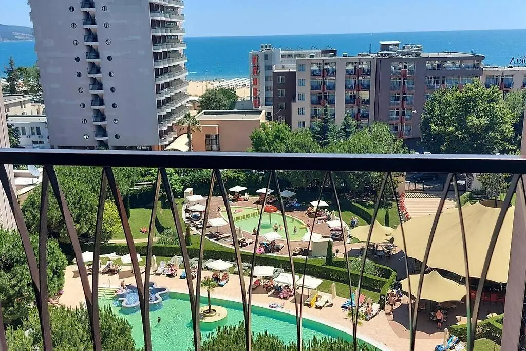 Grosses Apartment 55 Qm Mit Meerblick, Wlan Und Safe Inklusive Солнечный берег